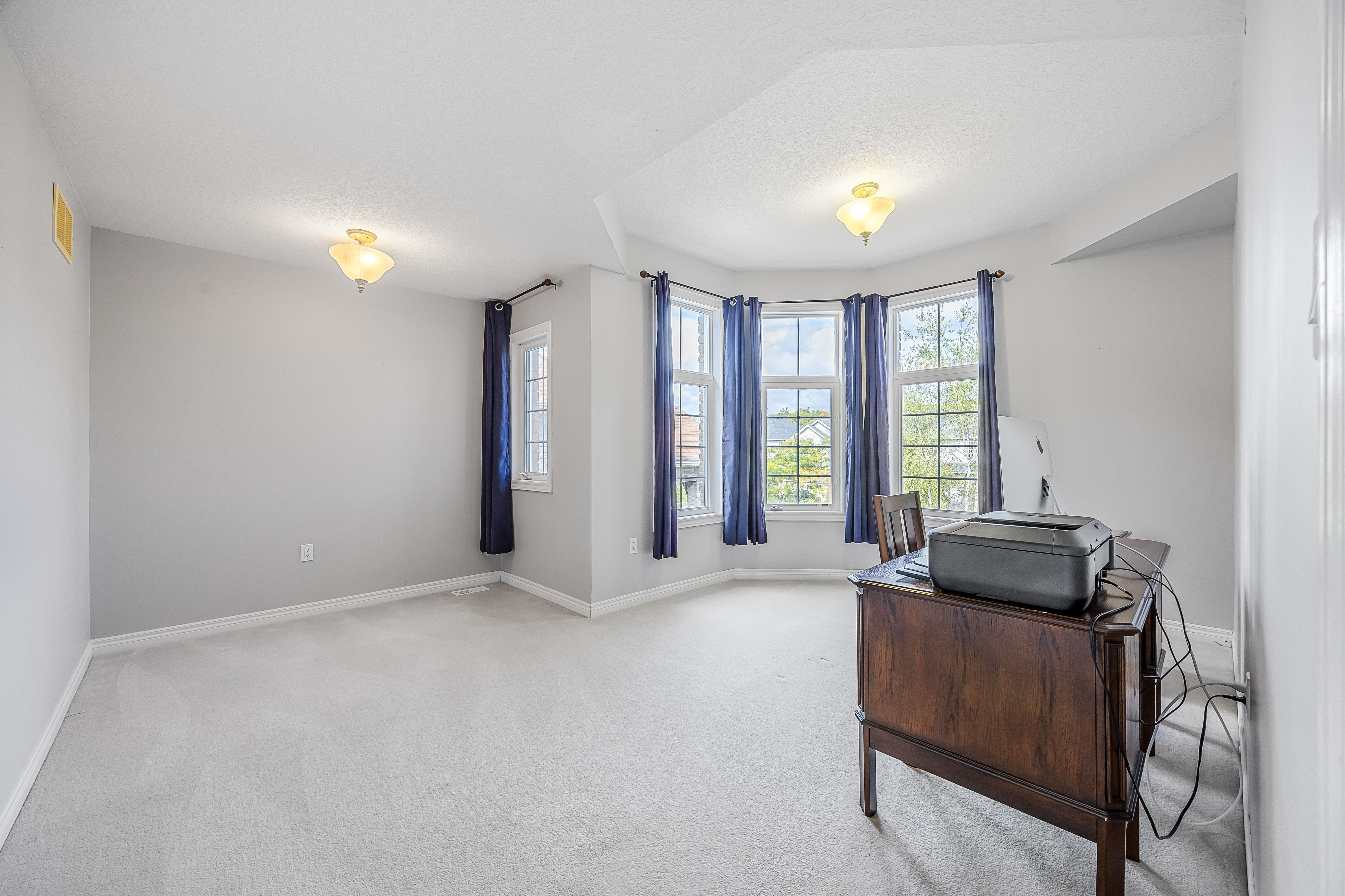Empty Home Staging